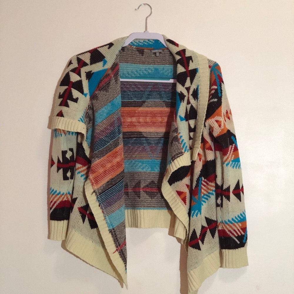 Girls get your cowboy boots. Really cute.